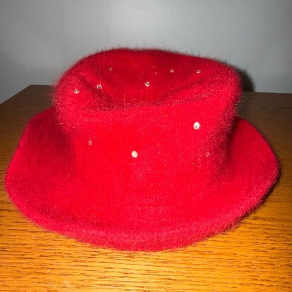 Vintage 90’s Y2K Cappelli Red‎ Angora Wool Felt Bucket Hat w/ Rhinestone Studs main image 4